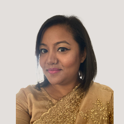 Headshot of Julie Stewart